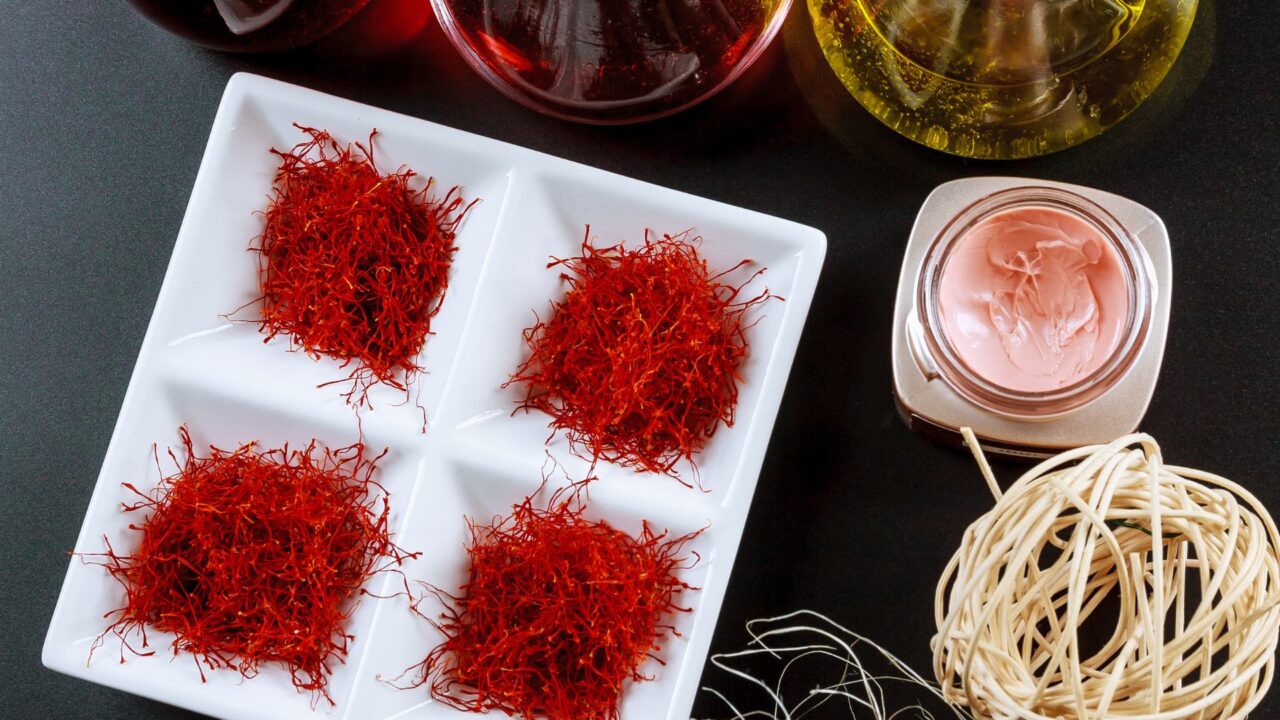 Prodotti allo zafferano per nutraceutica e cosmesi